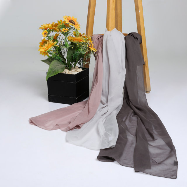 شيله قطن استرتش اسود